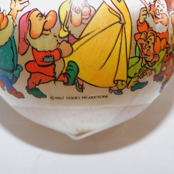 Set 3 Vintage Walt Disney Snow White and 7 Dwarfs Christmas Ornament Balls 2.5" - Picture 3 of 4